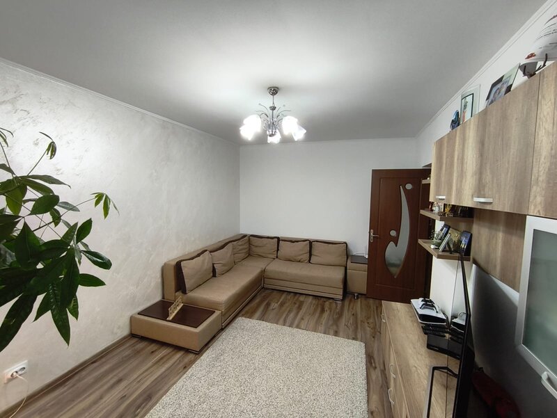 Pantelimon  3 camere decomandat mobilat & utilat 70mp