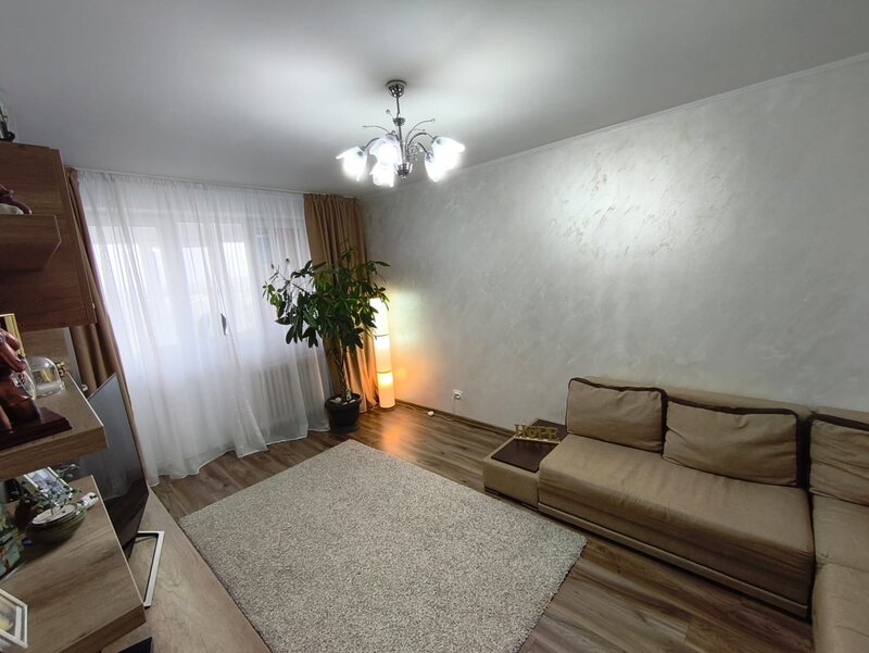 Pantelimon  3 camere decomandat mobilat & utilat 70mp