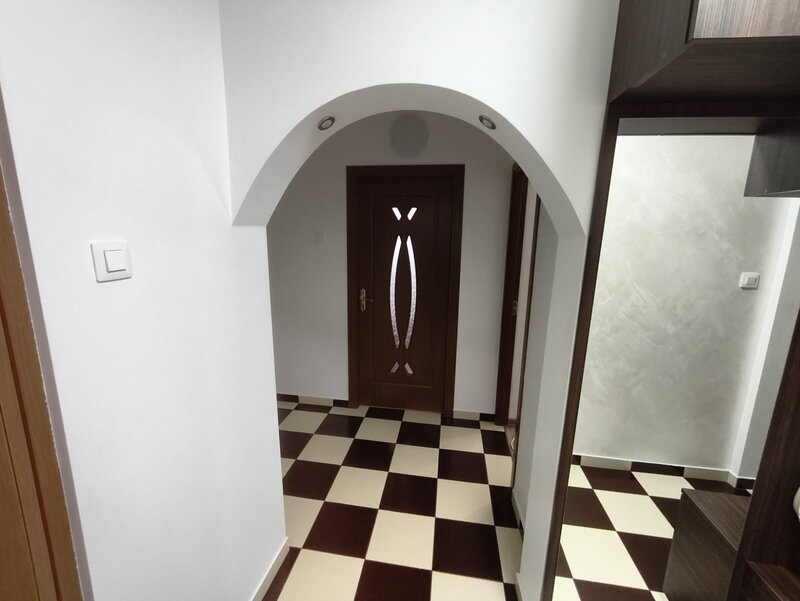 Pantelimon  3 camere decomandat mobilat & utilat 70mp